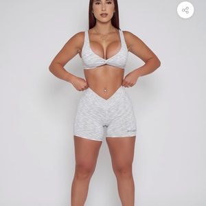 Pcheebum V Waist Scrunch butt set